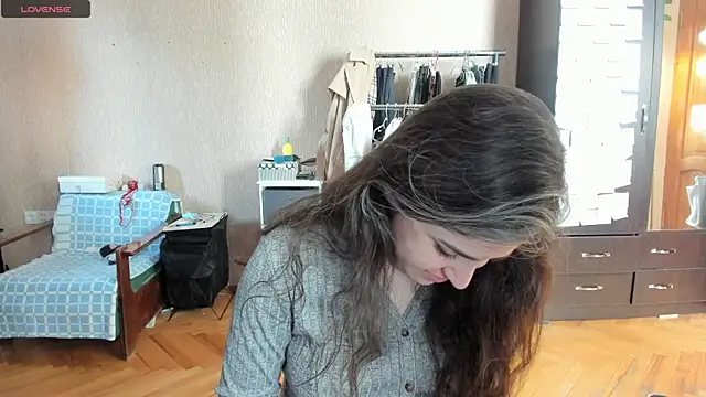  Roselina  online show from April 2026 12:03:01 PM