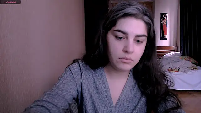 Snapshot of _Roselina_ chatting on March 2025 04:37:02 AM Roselina online show from March 2025 04:37:02 AM