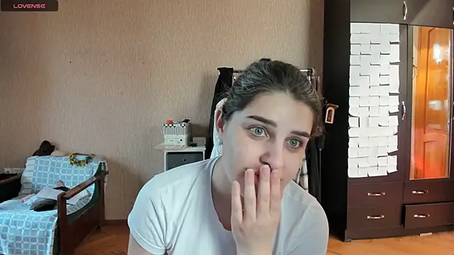  Roselina  online show from May 2026 01:51:02 PM