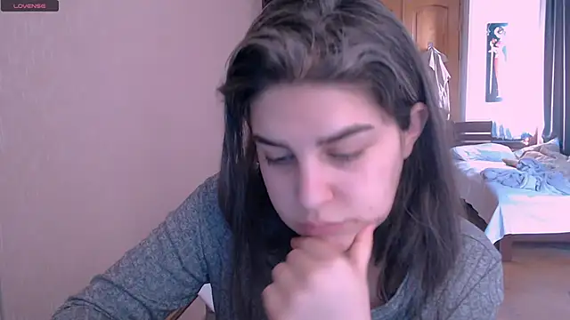 Snapshot of _Roselina_ chatting on March 2025 06:36:01 AM Roselina online show from March 2025 06:36:01 AM