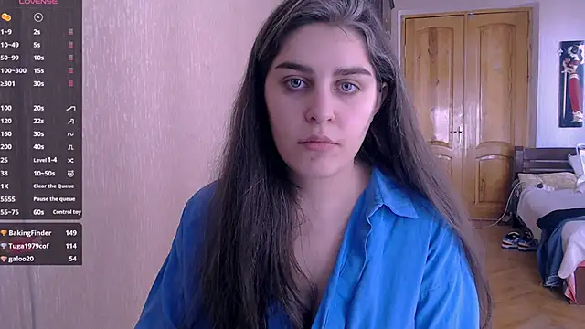 Snapshot of _Roselina_ chatting on January 2025 10:27:01 AM Roselina online show from January 2025 10:27:01 AM