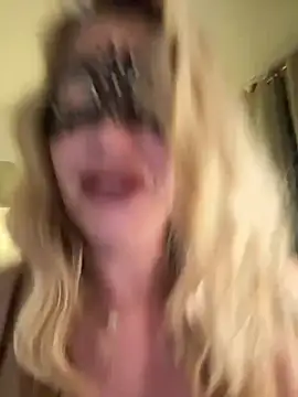 Snapshot of Megan_off chatting on June 2026 12:15:01 PM Megan off online show from June 2026 12:15:01 PM