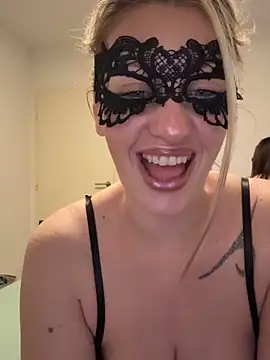 Snapshot of Megan_off chatting on March 2026 08:03:01 AM Megan off online show from March 2026 08:03:01 AM