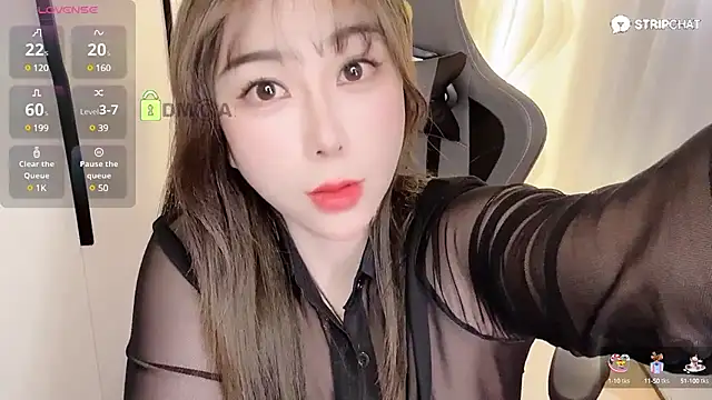 Snapshot of Alano-01 chatting on March 2025 12:35:02 PM Alano-01 online show from March 2025 12:35:02 PM