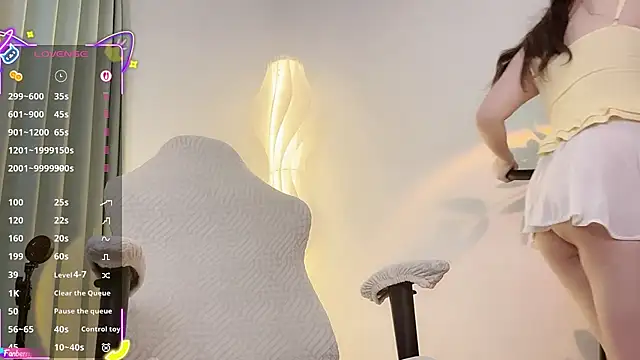 Alano-01 online show from November 2025 02:15:02 AM