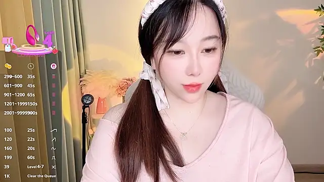 Alano-01 online show from November 2025 04:13:01 AM