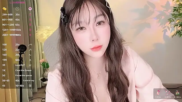 Alano-01 online show from November 2025 04:22:01 AM