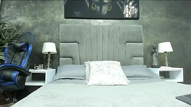 bruce hans online show from September 2025 11:49:01 AM