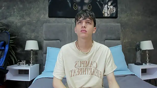 Snapshot of bruce_hans chatting on October 2025 11:53:02 AM bruce hans online show from October 2025 11:53:02 AM