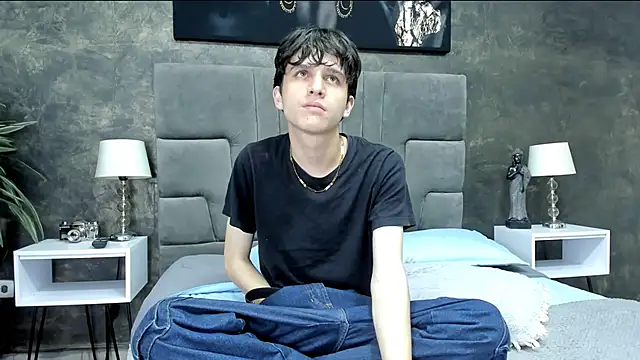 bruce hans online show from October 2025 12:19:02 PM