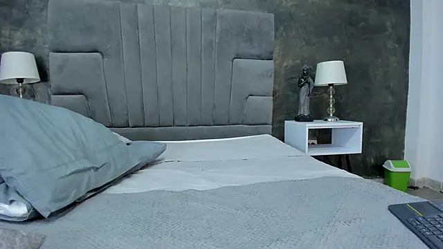 bruce hans online show from February 2026 01:41:02 PM