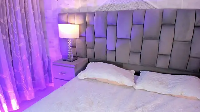 MattThompsonn online show from April 2026 06:42:01 AM