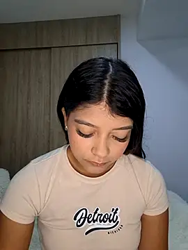 IslaBlaze online show from March 2026 05:06:01 PM