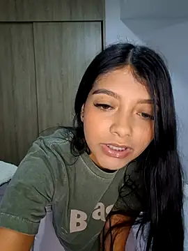 IslaBlaze online show from March 2026 02:35:02 PM