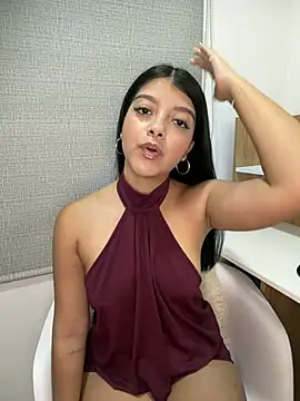 IslaBlaze online show from May 2026 11:54:01 PM