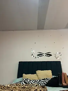 Keyler True18 online show from February 2026 10:07:01 PM