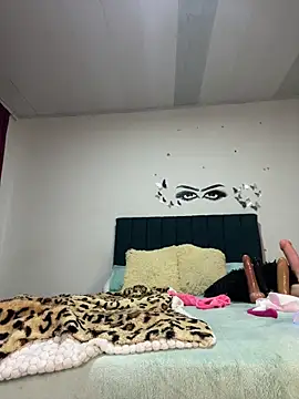 Keyler True18 online show from February 2026 10:26:01 AM