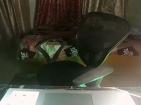 Alfiza46 online show from October 2025 06:13:01 AM