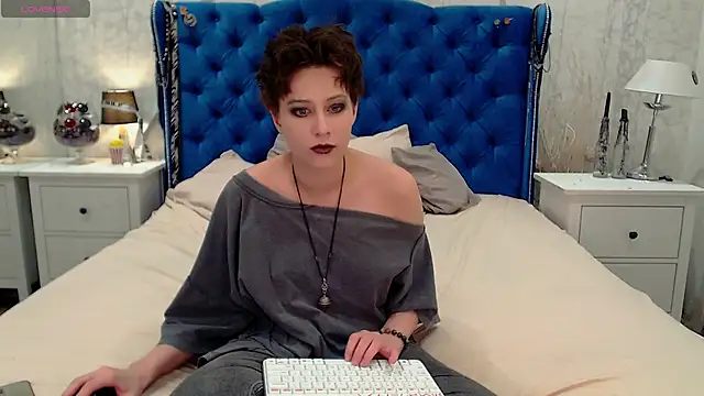 via mayer  online show from February 2026 09:58:02 PM