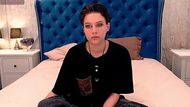 via mayer  online show from November 2025 03:10:02 AM