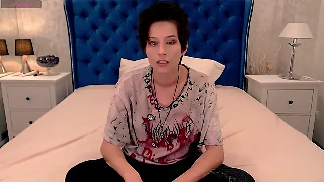 via mayer  online show from October 2025 08:53:01 PM