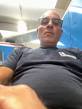 sempreilmio2 online show from September 2025 10:47:01 AM