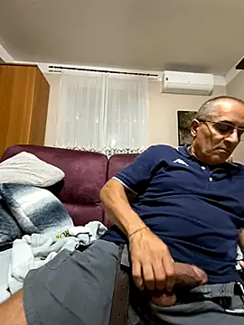 sempreilmio2 online show from September 2025 08:35:02 PM