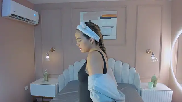 Snapshot of rutila_ford chatting on February 2025 11:32:01 AM rutila ford online show from February 2025 11:32:01 AM