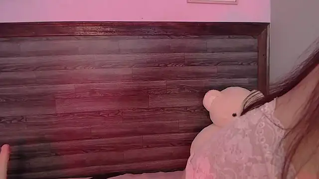 AdaaMillan online show from February 2026 07:55:02 PM