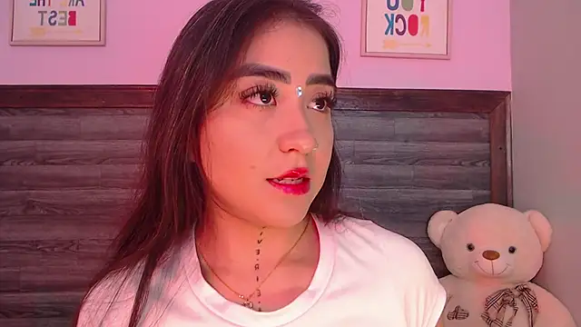 AdaaMillan online show from January 2026 08:24:02 PM