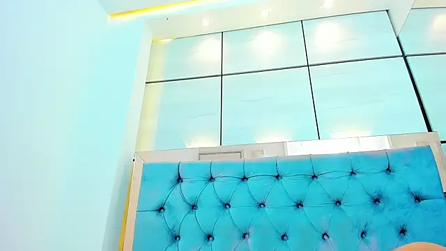 pocahontas pow online show from April 2026 11:55:01 AM