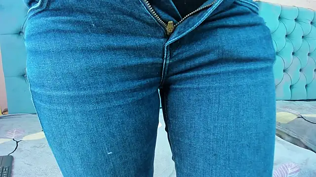 pocahontas pow online show from March 2026 11:33:02 AM