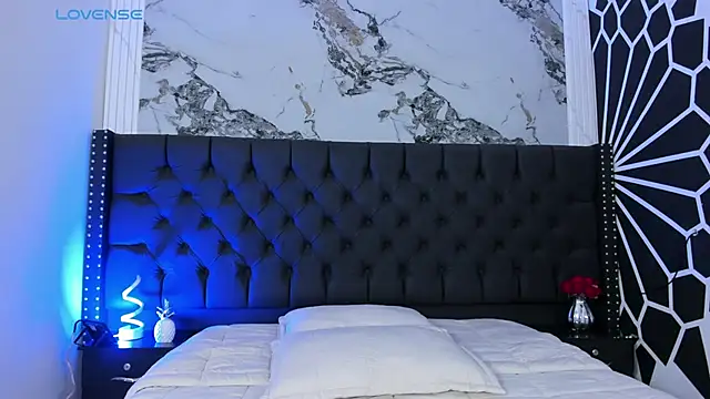 EthaanCox online show from March 2026 08:09:01 PM