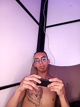 EthaanCox online show from March 2026 08:48:01 PM