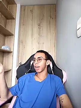 EthaanCox online show from February 2026 07:57:02 PM