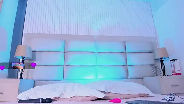 EthaanCox online show from February 2026 09:04:02 AM