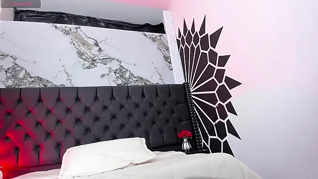 EthaanCox online show from March 2026 08:52:01 PM