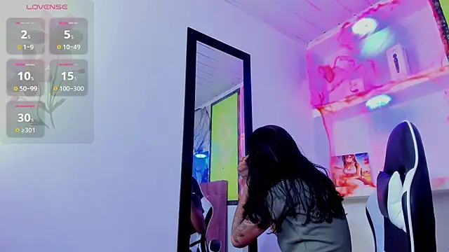 Miss sparkle00 online show from October 2025 05:28:01 AM