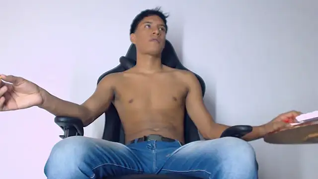 matteo rivas online show from February 2026 06:41:02 PM