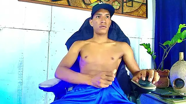 matteo rivas online show from October 2025 04:36:02 AM