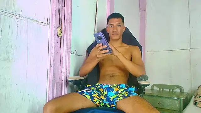 matteo rivas online show from September 2025 04:01:02 PM