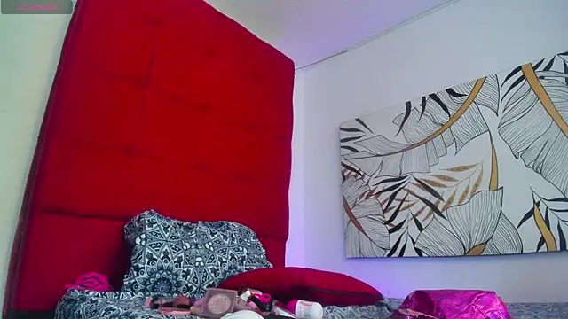 wandaliones online show from April 2026 07:40:02 PM