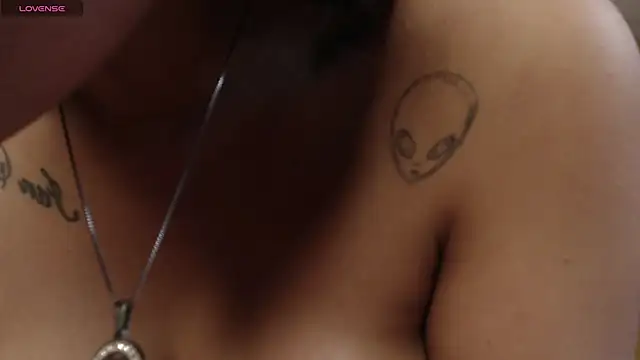 wandaliones online show from March 2025 07:58:02 PM