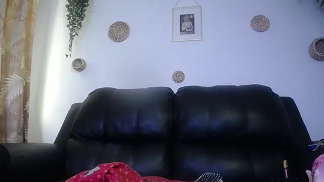 wandaliones online show from March 2025 07:25:01 PM