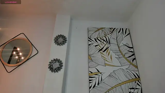 wandaliones online show from November 2025 10:57:02 PM