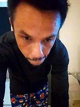 Santanacumxplod online show from November 2025 01:54:02 AM