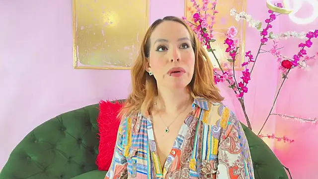 scarlette69 online show from December 2025 07:46:02 PM