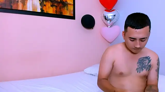 Sunny and Bastian online show from February 2025 03:45:02 AM