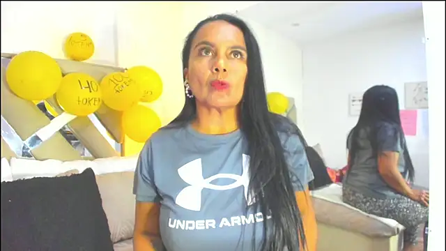 raquell moore online show from December 2025 04:34:02 PM