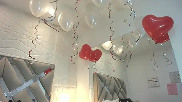 raquell moore online show from February 2026 12:49:01 PM